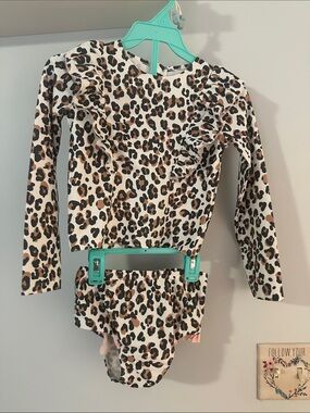 Mud Pie Girls Leopard Print Long Sleeve Rashguard Set - White, Brown, Black